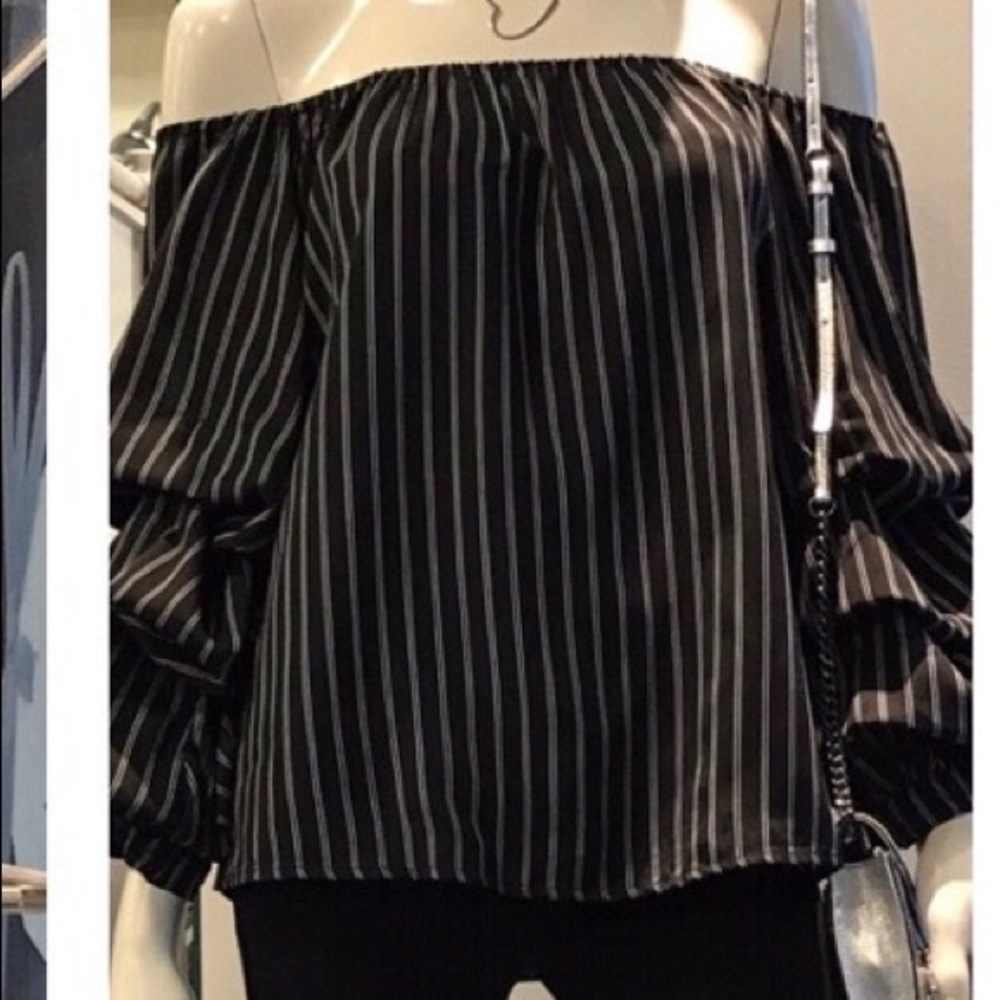 Chloe rose size medium OTS stripe top